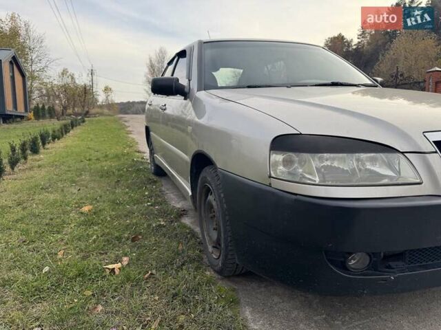 Бежевый Чери Амулет, объемом двигателя 1.6 л и пробегом 200 тыс. км за 1700 $, фото 6 на Automoto.ua