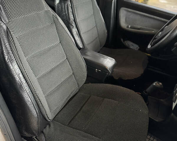 Бежевый Чери Амулет, объемом двигателя 1.6 л и пробегом 148 тыс. км за 1800 $, фото 15 на Automoto.ua