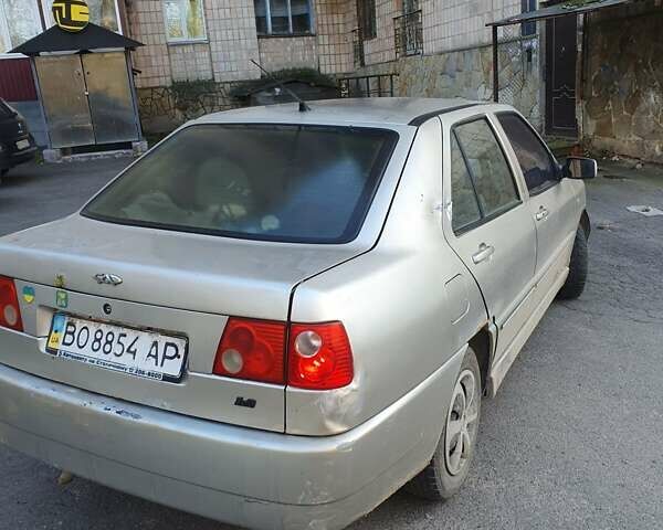 Бежевый Чери Амулет, объемом двигателя 1.6 л и пробегом 170 тыс. км за 500 $, фото 1 на Automoto.ua