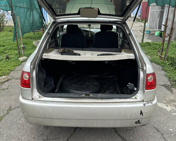 Бежевый Чери Амулет, объемом двигателя 1.6 л и пробегом 250 тыс. км за 1600 $, фото 5 на Automoto.ua