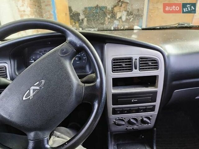 Бежевый Чери Амулет, объемом двигателя 1.6 л и пробегом 90 тыс. км за 2000 $, фото 7 на Automoto.ua