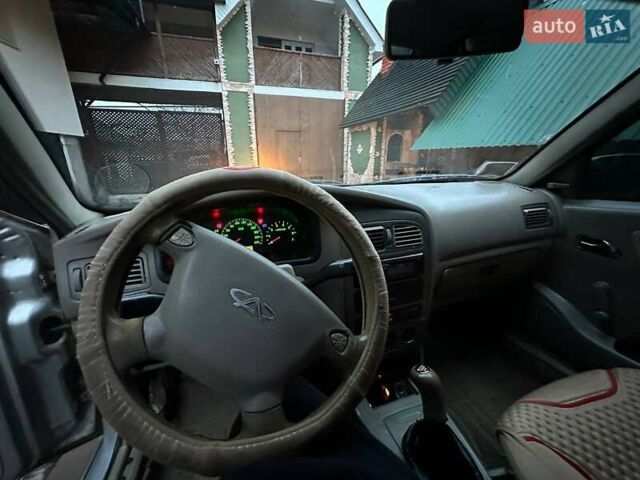 Бежевый Чери Амулет, объемом двигателя 1.6 л и пробегом 270 тыс. км за 1500 $, фото 6 на Automoto.ua