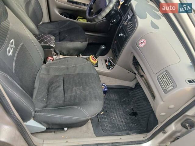 Бежевий Чері Амулет, об'ємом двигуна 1.6 л та пробігом 330 тис. км за 1250 $, фото 8 на Automoto.ua