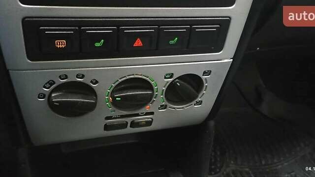 Бежевый Чери Амулет, объемом двигателя 1.6 л и пробегом 93 тыс. км за 1850 $, фото 50 на Automoto.ua