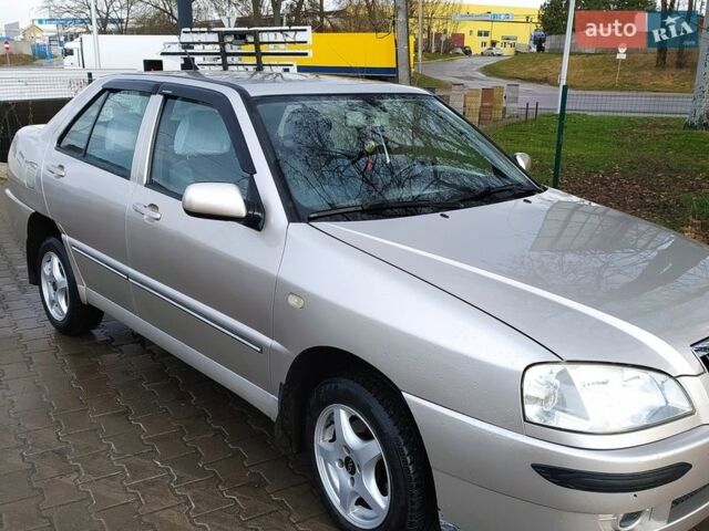 Бежевий Чері Амулет, об'ємом двигуна 1.6 л та пробігом 147 тис. км за 2700 $, фото 6 на Automoto.ua