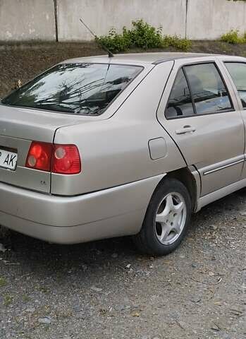 Бежевый Чери Амулет, объемом двигателя 1.6 л и пробегом 170 тыс. км за 1350 $, фото 1 на Automoto.ua