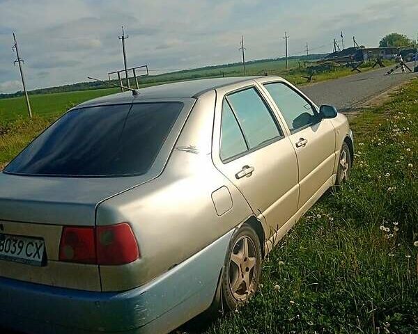 Чері Амулет 2007 у Сумах на Automoto.ua Бежевий Чері Амулет, об'ємом двигуна 1.6 л та пробігом 200 тис. км за 1200 $, фото 2 на Automoto.ua