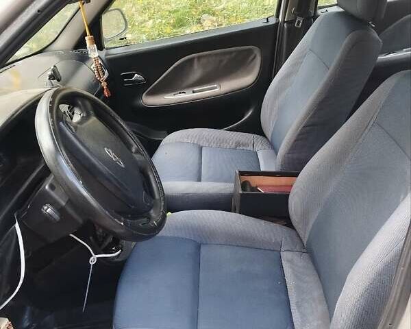 Бежевый Чери Амулет, объемом двигателя 1.6 л и пробегом 220 тыс. км за 999 $, фото 1 на Automoto.ua