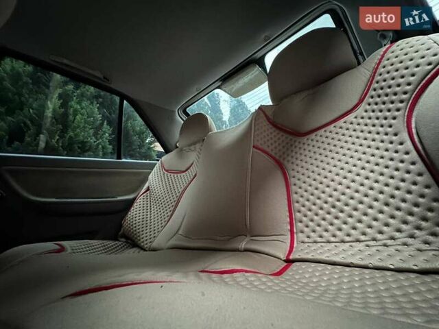 Бежевый Чери Амулет, объемом двигателя 1.6 л и пробегом 270 тыс. км за 1500 $, фото 8 на Automoto.ua