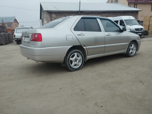 Бежевый Чери Амулет, объемом двигателя 1.6 л и пробегом 70 тыс. км за 1100 $, фото 3 на Automoto.ua