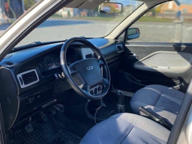 Бежевый Чери Амулет, объемом двигателя 1.6 л и пробегом 106 тыс. км за 1999 $, фото 5 на Automoto.ua