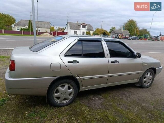 Бежевый Чери Амулет, объемом двигателя 1.6 л и пробегом 260 тыс. км за 1350 $, фото 5 на Automoto.ua