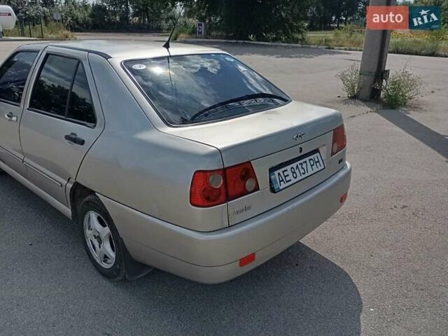 Бежевый Чери Амулет, объемом двигателя 1.6 л и пробегом 330 тыс. км за 1700 $, фото 3 на Automoto.ua