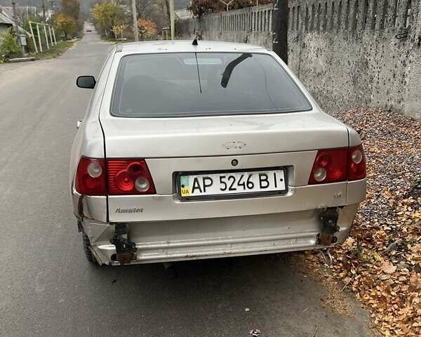 Бежевый Чери Амулет, объемом двигателя 1.6 л и пробегом 200 тыс. км за 550 $, фото 1 на Automoto.ua