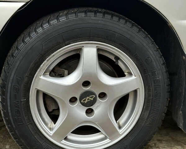 Бежевый Чери Амулет, объемом двигателя 1.6 л и пробегом 73 тыс. км за 2900 $, фото 9 на Automoto.ua