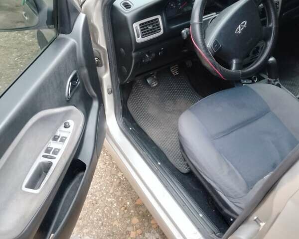 Бежевий Чері Амулет, об'ємом двигуна 1.6 л та пробігом 200 тис. км за 1849 $, фото 3 на Automoto.ua