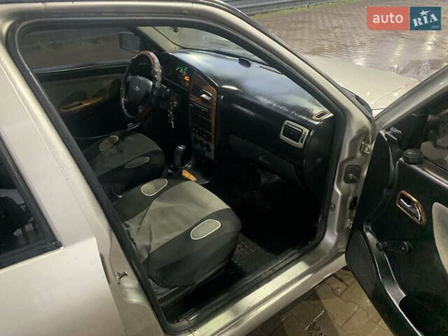 Бежевый Чери Амулет, объемом двигателя 1.6 л и пробегом 160 тыс. км за 1399 $, фото 8 на Automoto.ua