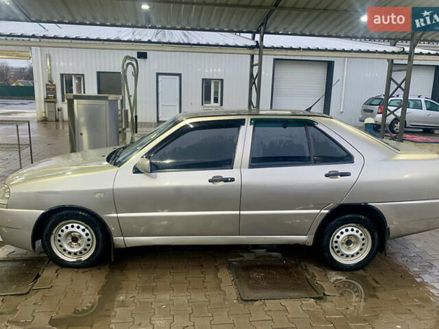 Бежевый Чери Амулет, объемом двигателя 1.6 л и пробегом 160 тыс. км за 1399 $, фото 5 на Automoto.ua