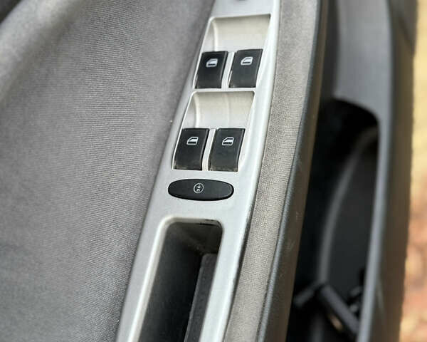 Бежевый Чери Амулет, объемом двигателя 1.6 л и пробегом 73 тыс. км за 2900 $, фото 15 на Automoto.ua