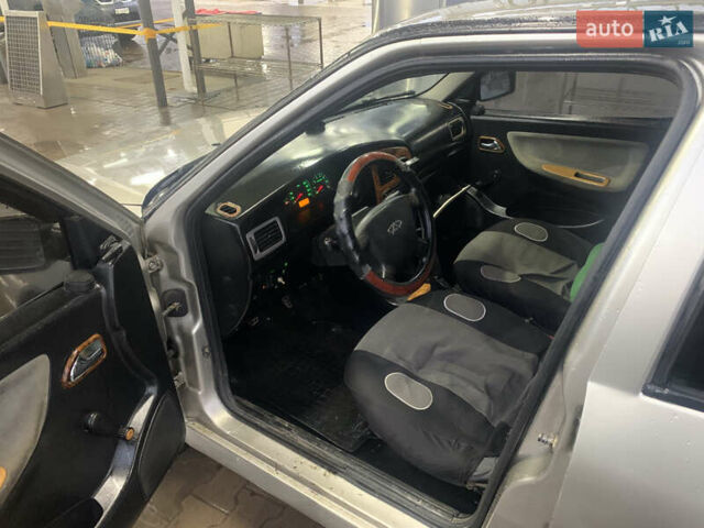 Бежевый Чери Амулет, объемом двигателя 1.6 л и пробегом 160 тыс. км за 1399 $, фото 6 на Automoto.ua