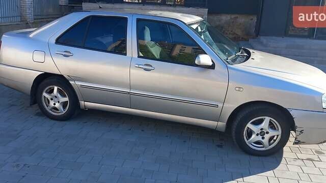 Бежевый Чери Амулет, объемом двигателя 1.6 л и пробегом 87 тыс. км за 2000 $, фото 2 на Automoto.ua