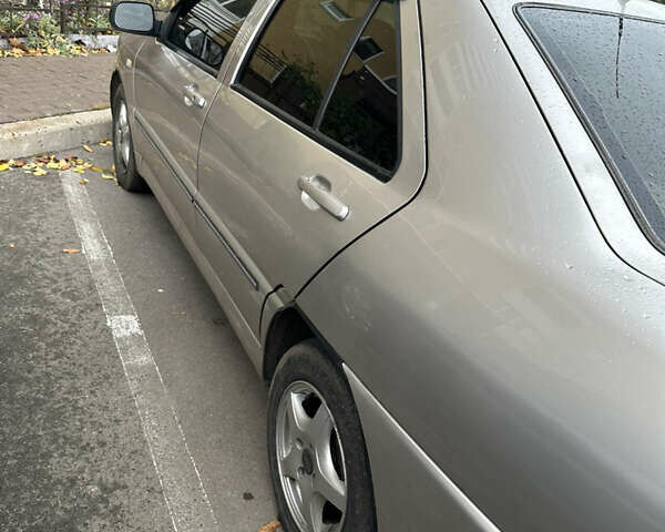 Чері Амулет 2008 у Вышгороде на Automoto.ua Бежевий Чері Амулет, об'ємом двигуна 1.6 л та пробігом 135 тис. км за 1800 $, фото 3 на Automoto.ua