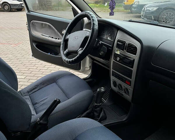 Бежевий Чері Амулет, об'ємом двигуна 1.6 л та пробігом 150 тис. км за 1700 $, фото 2 на Automoto.ua