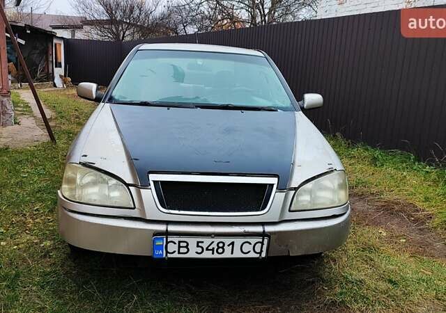 Бежевый Чери Амулет, объемом двигателя 1.6 л и пробегом 230 тыс. км за 650 $, фото 2 на Automoto.ua