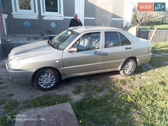 Бежевый Чери Амулет, объемом двигателя 1.6 л и пробегом 140 тыс. км за 1900 $, фото 10 на Automoto.ua