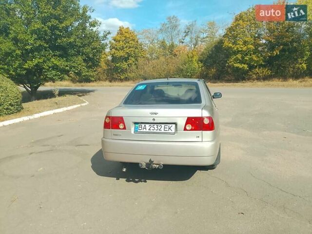 Бежевий Чері Амулет, об'ємом двигуна 1.6 л та пробігом 151 тис. км за 2700 $, фото 3 на Automoto.ua