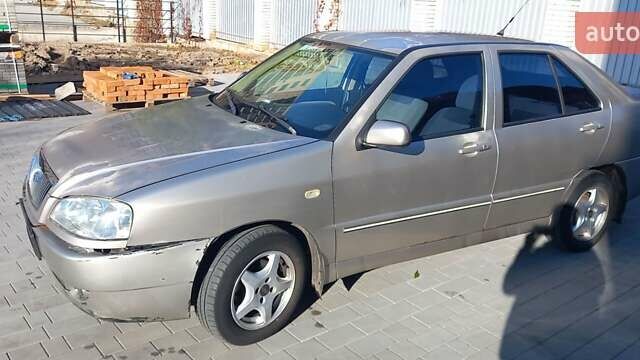 Бежевый Чери Амулет, объемом двигателя 1.6 л и пробегом 87 тыс. км за 2000 $, фото 6 на Automoto.ua