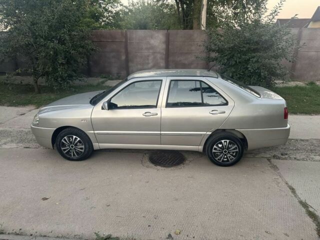 Бежевый Чери Амулет, объемом двигателя 1.6 л и пробегом 61 тыс. км за 2200 $, фото 5 на Automoto.ua