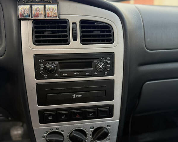 Бежевый Чери Амулет, объемом двигателя 1.6 л и пробегом 73 тыс. км за 2900 $, фото 13 на Automoto.ua