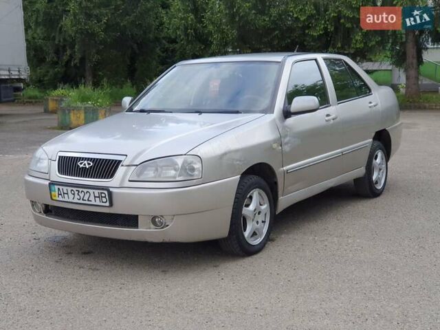 Бежевый Чери Амулет, объемом двигателя 1.6 л и пробегом 150 тыс. км за 1500 $, фото 6 на Automoto.ua