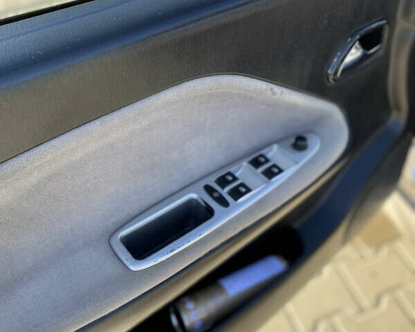 Чері Амулет 2008 у Ильинцах на Automoto.ua Бежевий Чері Амулет, об'ємом двигуна 1.6 л та пробігом 106 тис. км за 1850 $, фото 29 на Automoto.ua