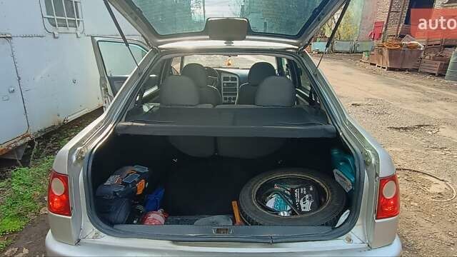 Чери Амулет 2008 в Одессе на Automoto.ua Бежевый Чери Амулет, объемом двигателя 1.6 л и пробегом 193 тыс. км за 2100 $, фото 10 на Automoto.ua