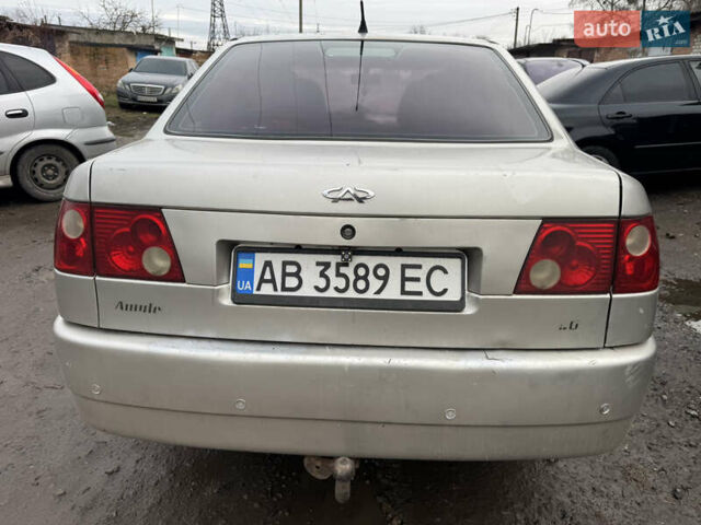 Бежевый Чери Амулет, объемом двигателя 1.6 л и пробегом 250 тыс. км за 1400 $, фото 4 на Automoto.ua