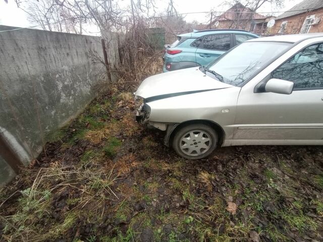 Бежевый Чери Амулет, объемом двигателя 1.6 л и пробегом 100 тыс. км за 700 $, фото 2 на Automoto.ua