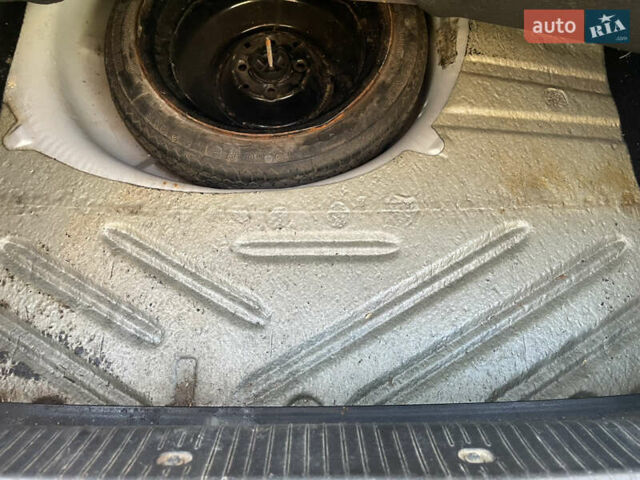 Бежевий Чері Амулет, об'ємом двигуна 1.6 л та пробігом 156 тис. км за 1550 $, фото 10 на Automoto.ua