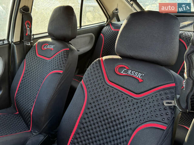 Бежевий Чері Амулет, об'ємом двигуна 1.6 л та пробігом 239 тис. км за 1200 $, фото 9 на Automoto.ua