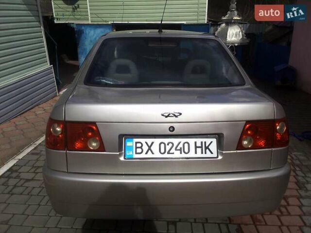 Бежевый Чери Амулет, объемом двигателя 1.6 л и пробегом 240 тыс. км за 2500 $, фото 5 на Automoto.ua