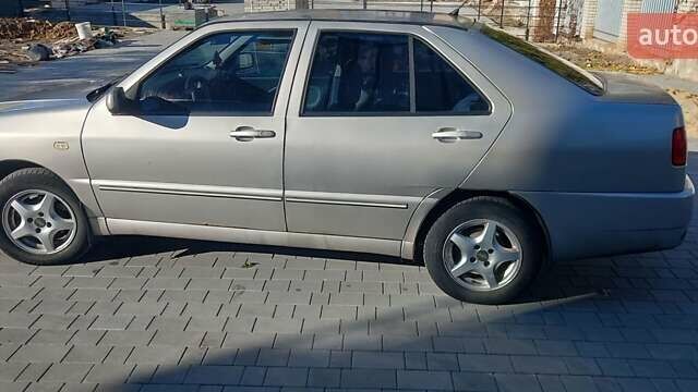 Бежевый Чери Амулет, объемом двигателя 1.6 л и пробегом 87 тыс. км за 2000 $, фото 7 на Automoto.ua