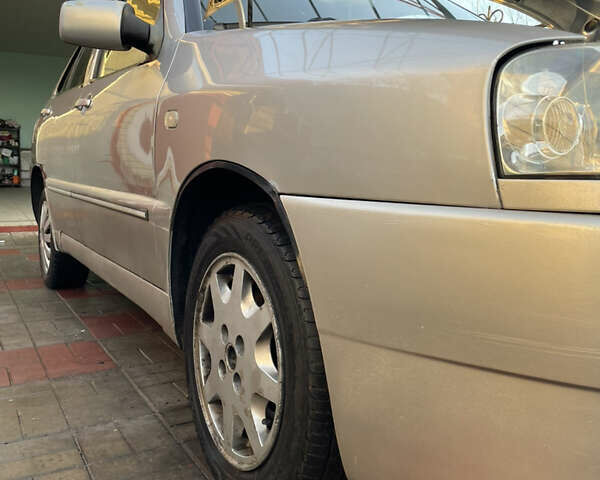 Бежевий Чері Амулет, об'ємом двигуна 1.6 л та пробігом 156 тис. км за 1550 $, фото 4 на Automoto.ua