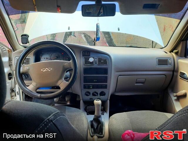 Бежевий Чері Амулет, об'ємом двигуна 1.6 л та пробігом 105 тис. км за 2950 $, фото 7 на Automoto.ua