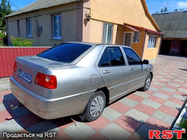 Бежевый Чери Амулет, объемом двигателя 1.6 л и пробегом 180 тыс. км за 1250 $, фото 5 на Automoto.ua