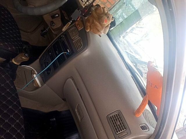 Бежевый Чери Амулет, объемом двигателя 1.6 л и пробегом 105 тыс. км за 2300 $, фото 7 на Automoto.ua