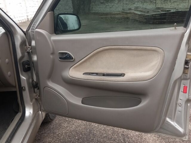 Бежевый Чери Амулет, объемом двигателя 1.6 л и пробегом 119 тыс. км за 2200 $, фото 11 на Automoto.ua