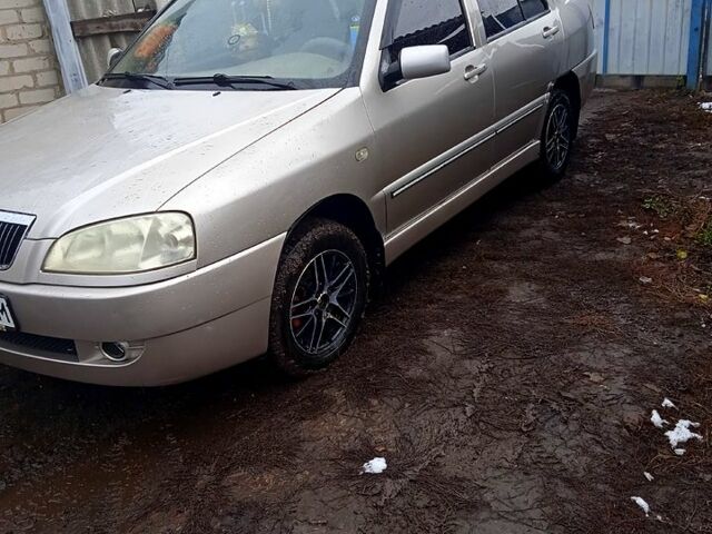 Бежевый Чери Амулет, объемом двигателя 1.6 л и пробегом 105 тыс. км за 2300 $, фото 3 на Automoto.ua