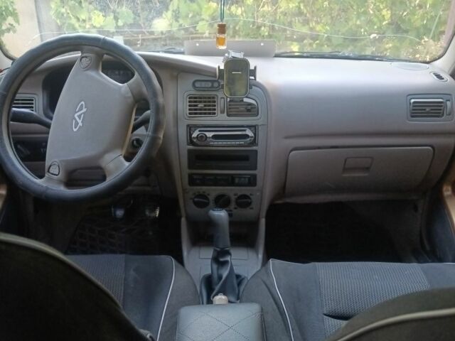 Бежевий Чері Амулет, об'ємом двигуна 1.6 л та пробігом 220 тис. км за 1950 $, фото 5 на Automoto.ua