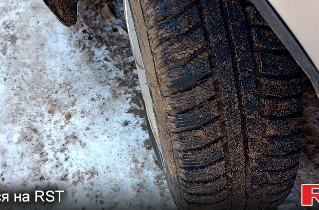 Бежевый Чери Амулет, объемом двигателя 1.6 л и пробегом 220 тыс. км за 1500 $, фото 9 на Automoto.ua